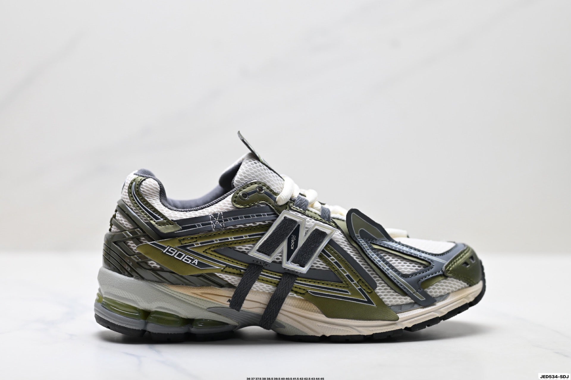 New Balance M1906 Retro Dad Sneaker – U1906ANC