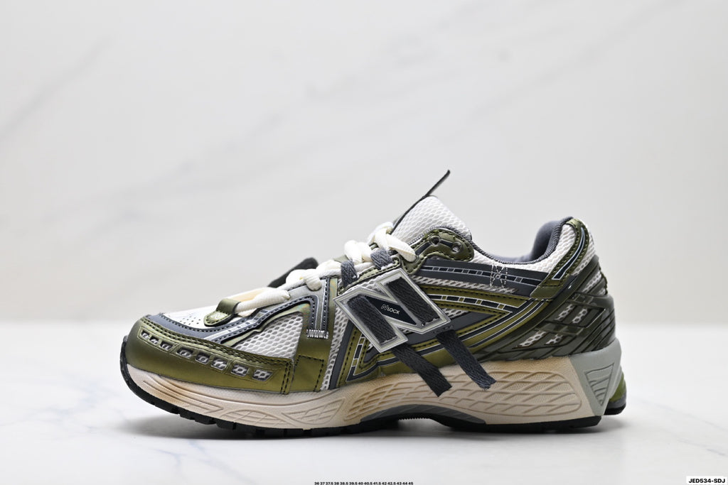 New Balance M1906 Retro Dad Sneaker – U1906ANC