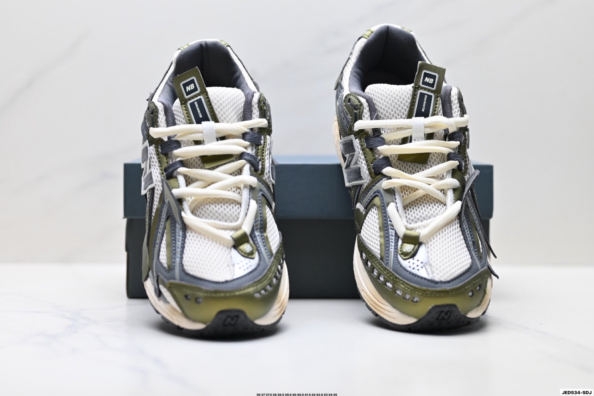 New Balance M1906 Retro Dad Sneaker – U1906ANC