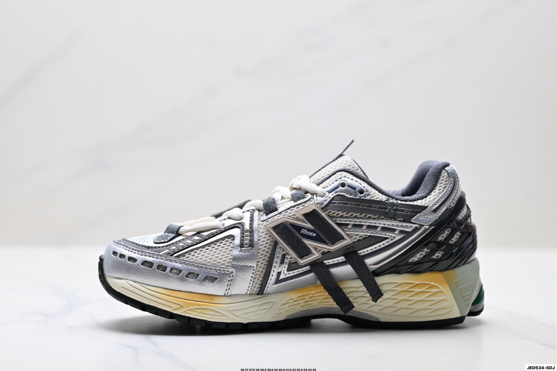 New Balance M1906 Retro Dad Sneaker – M1906AD