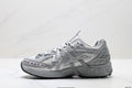 New Balance M1906 Retro Dad Sneaker – M1906AG