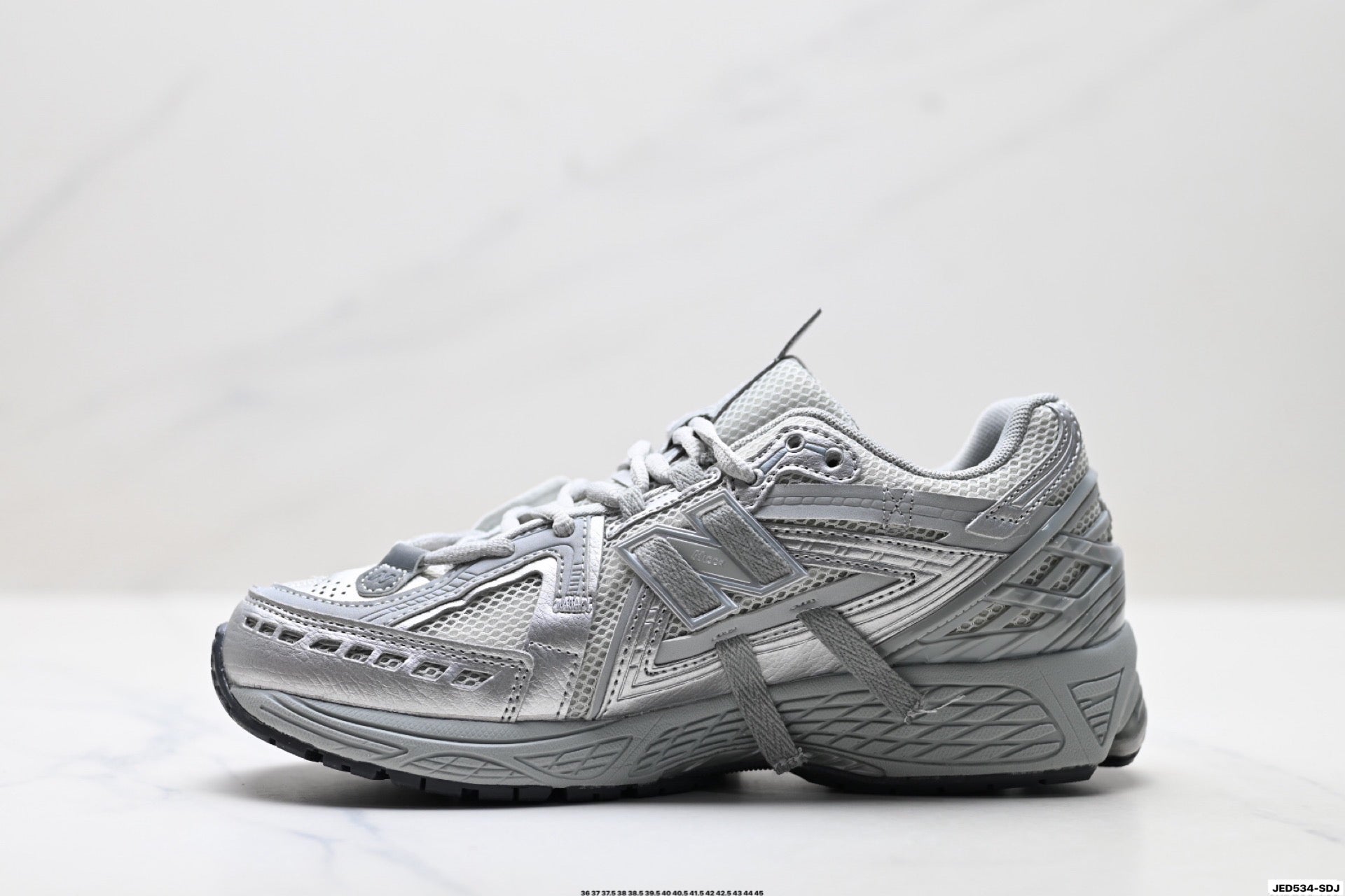 New Balance M1906 Retro Dad Sneaker – M1906AG