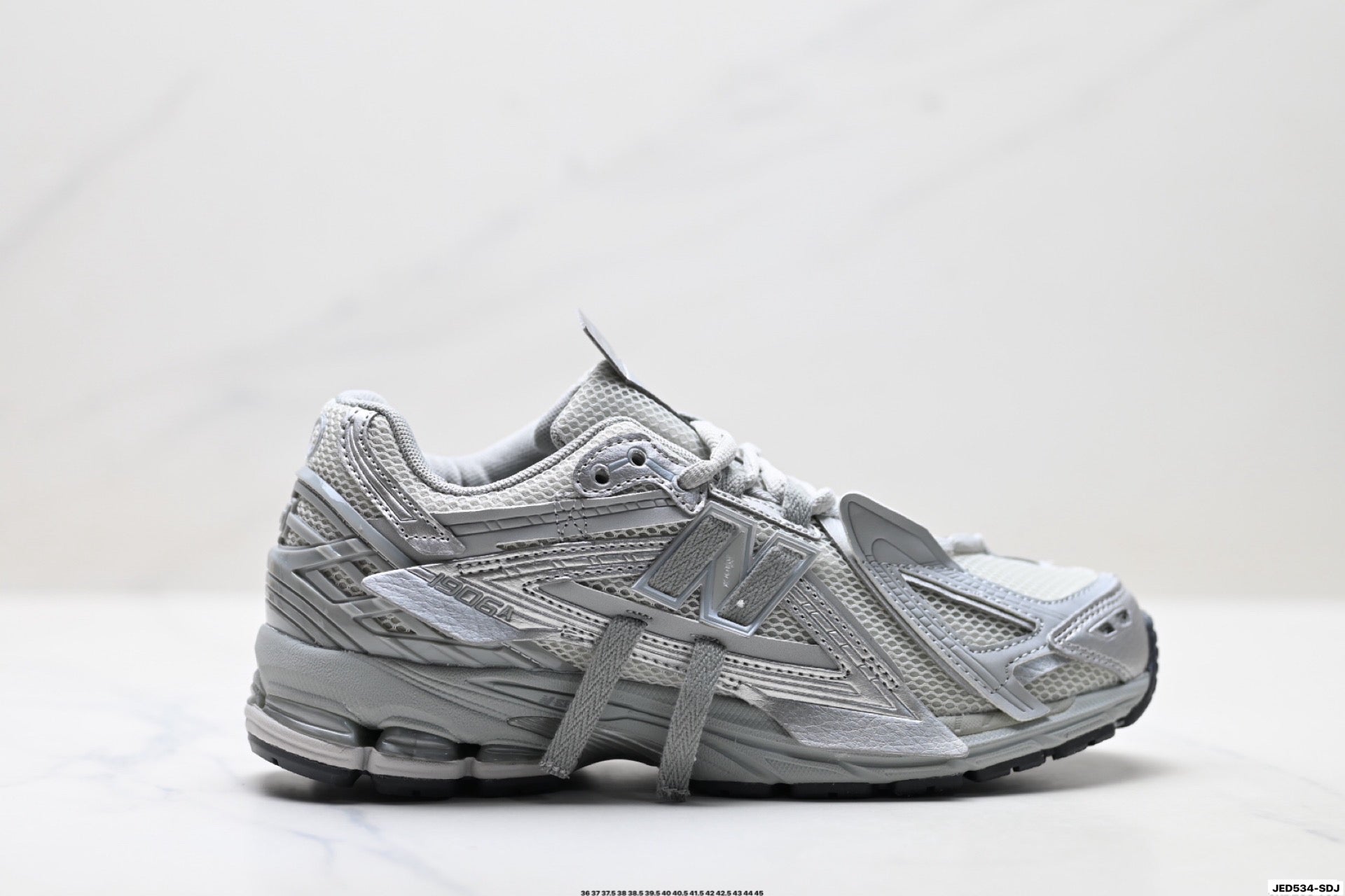 New Balance M1906 Retro Dad Sneaker – M1906AG