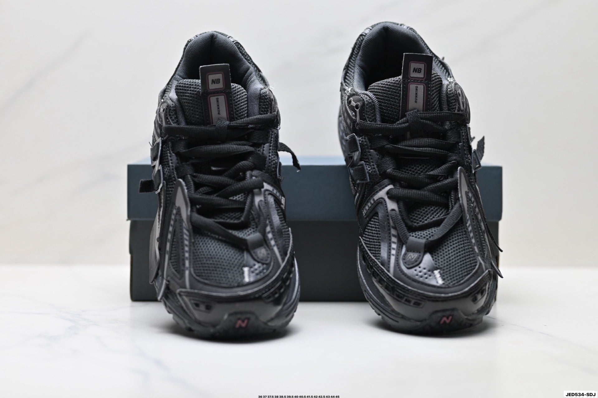New Balance M1906 Retro Dad Sneaker – M1906AF