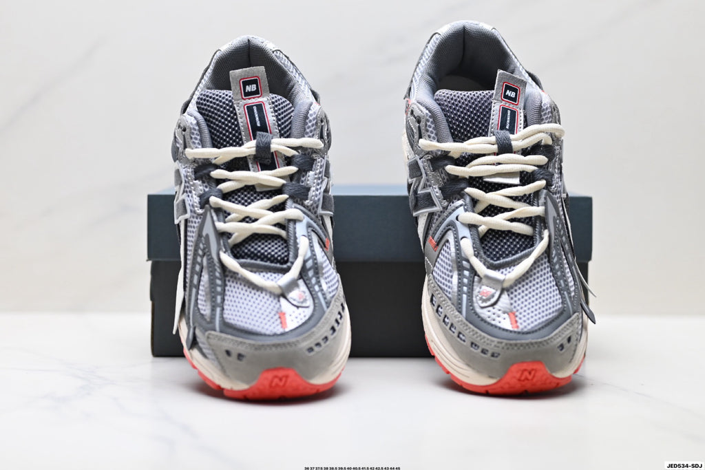New Balance M1906 Retro Dad Sneaker – M1906AC