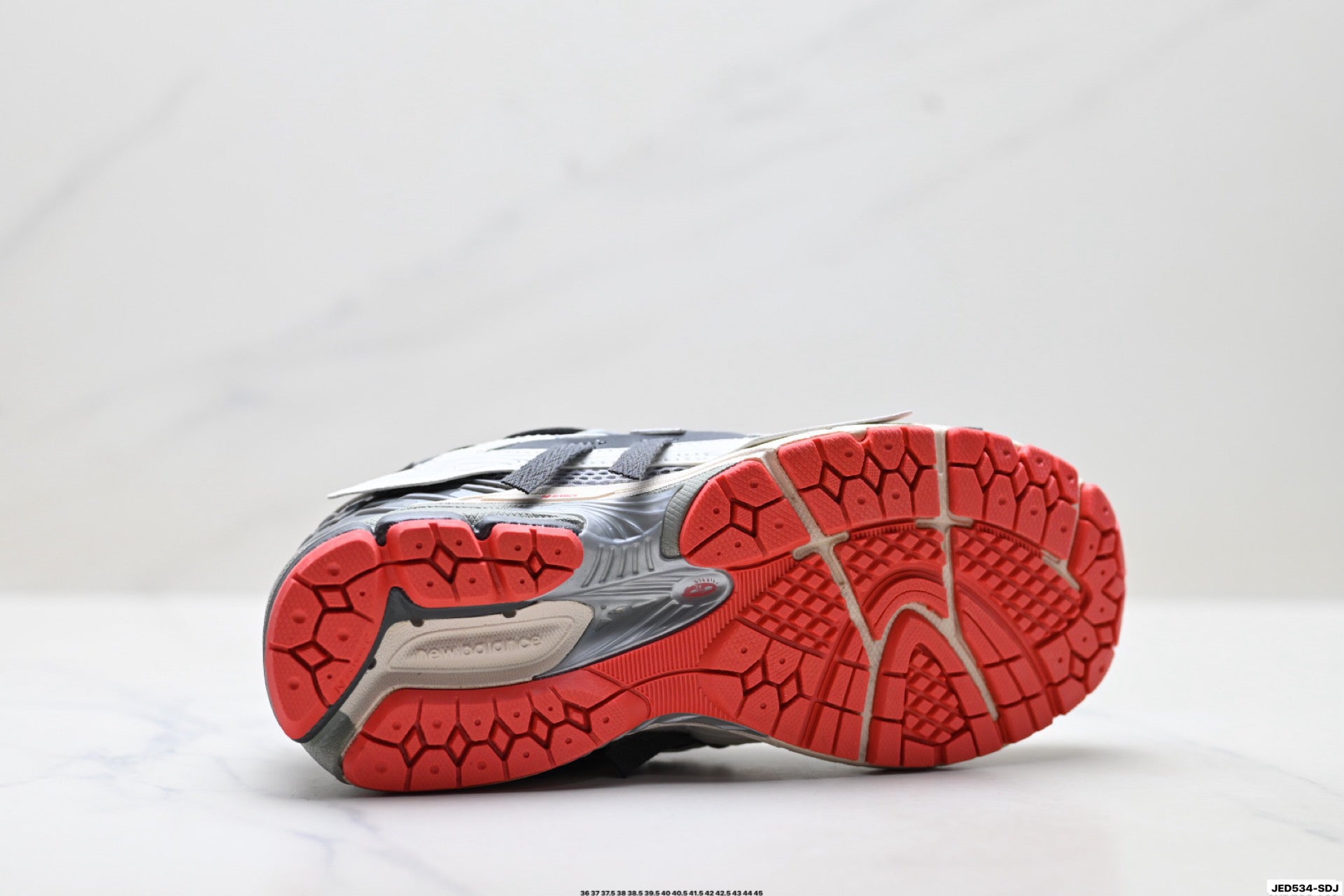New Balance M1906 Retro Dad Sneaker – M1906AC