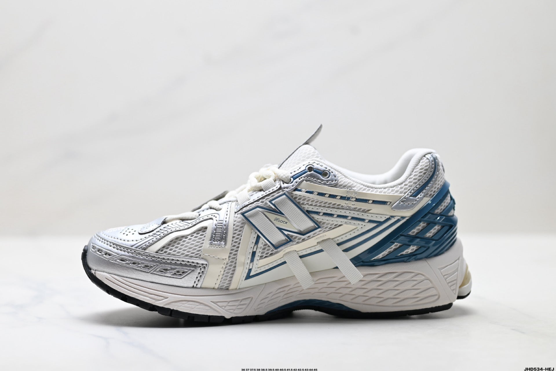 New Balance M1906 Retro Dad Sneaker – U1906AS