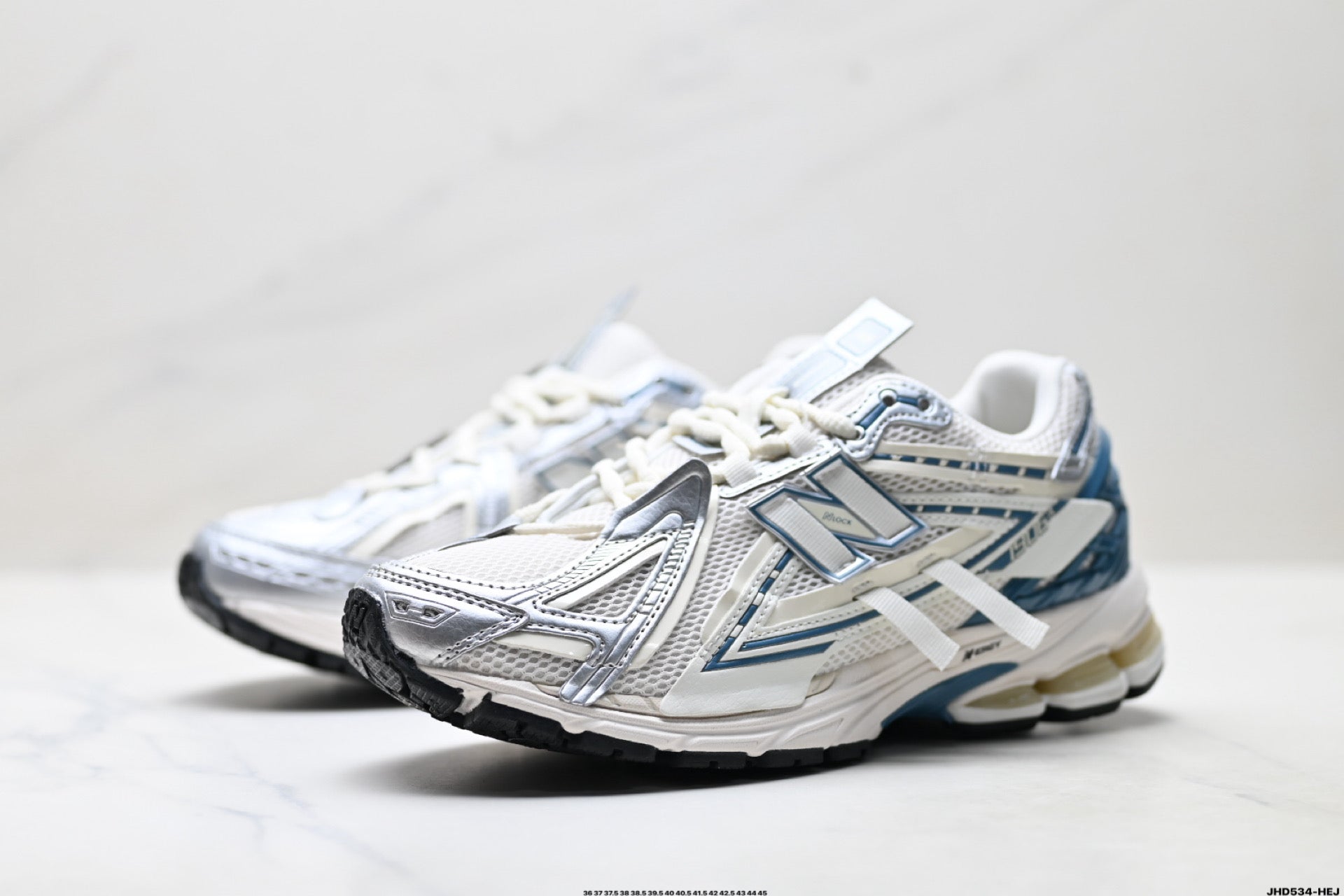 New Balance M1906 Retro Dad Sneaker – U1906AS