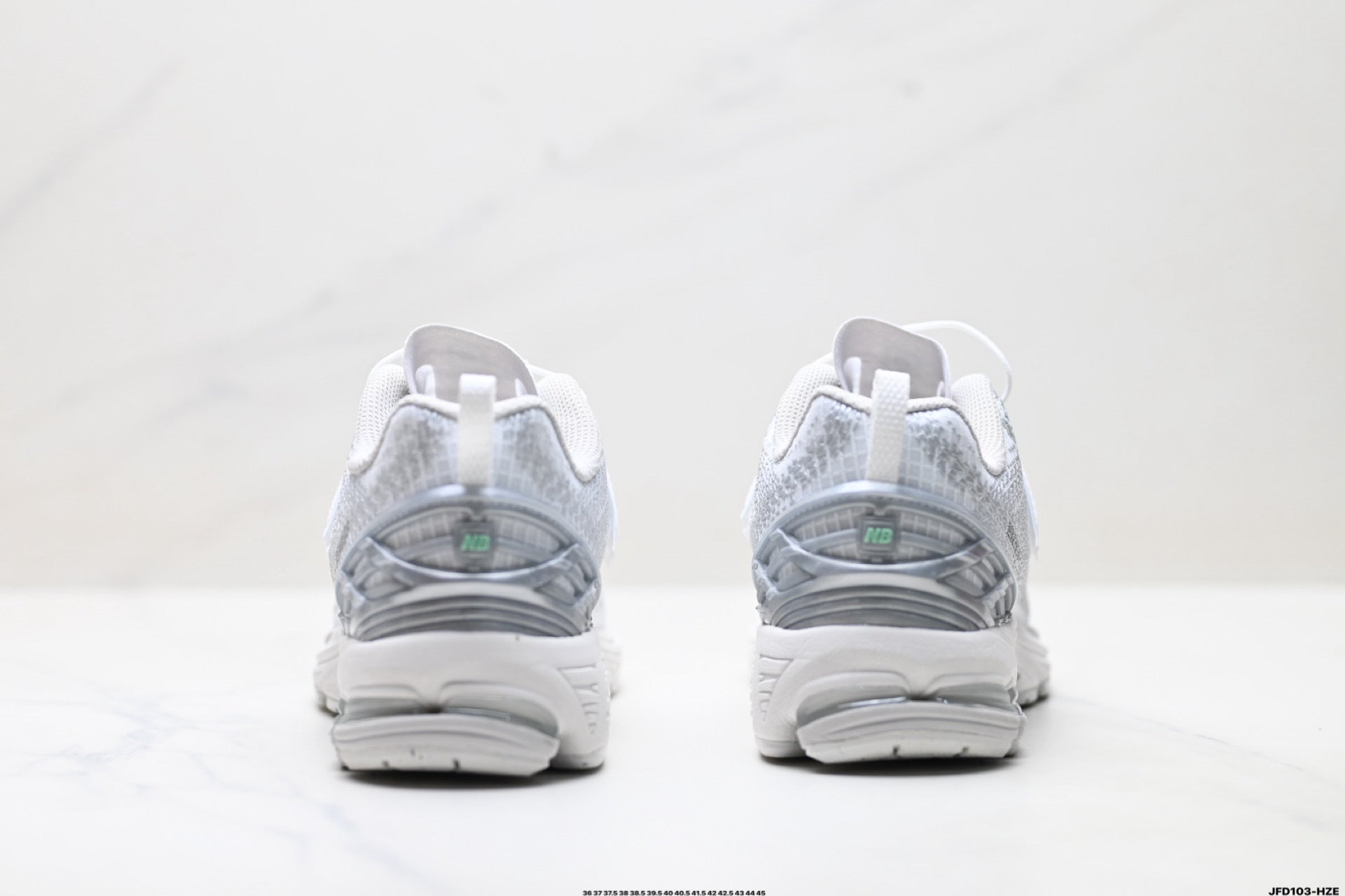 New Balance M1906 Retro Dad Sneaker – U190611X