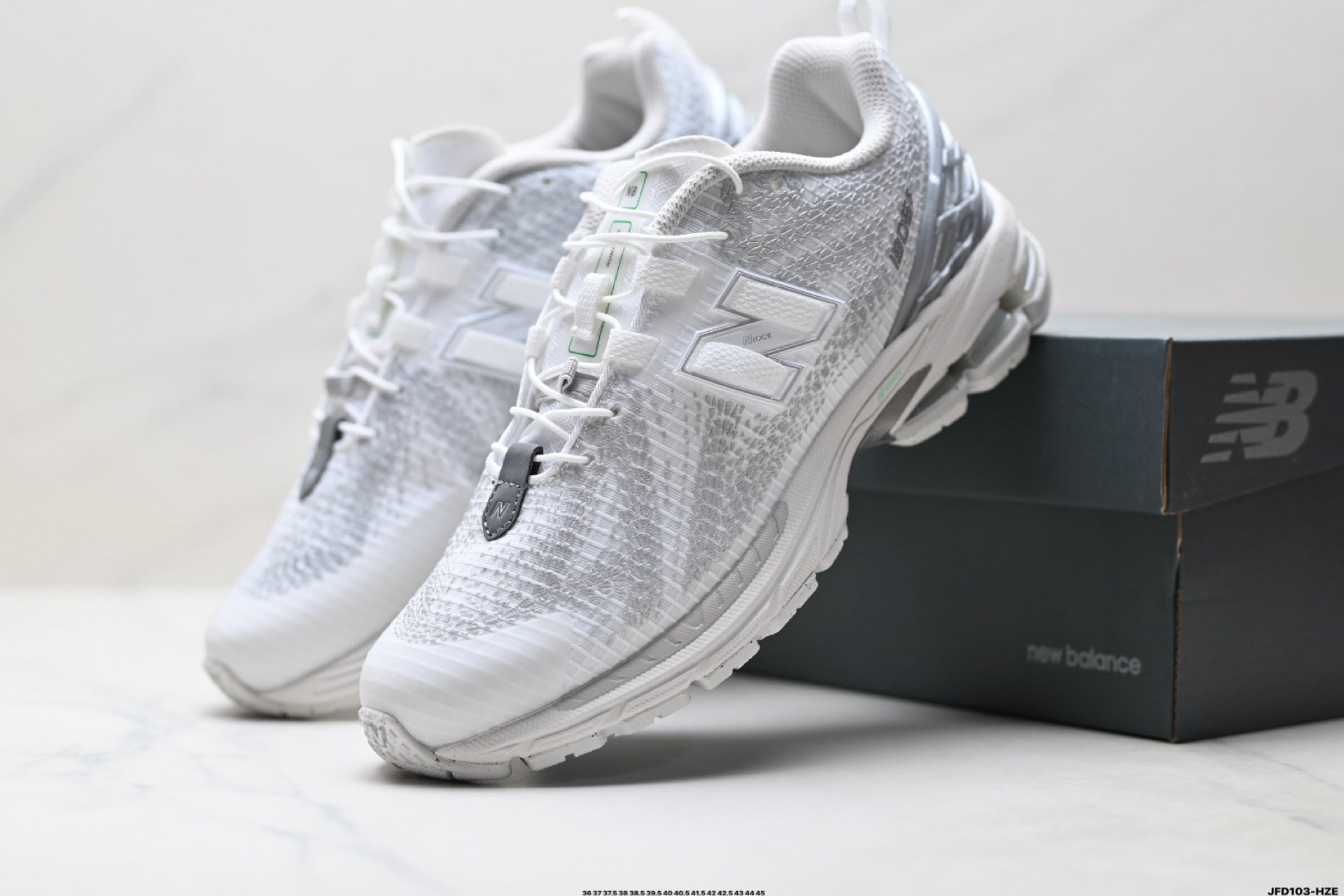 New Balance M1906 Retro Dad Sneaker – U190611X