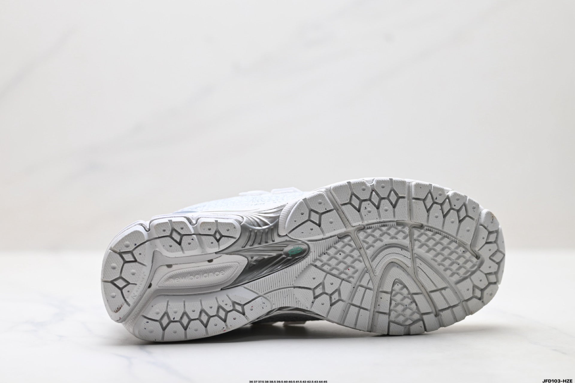 New Balance M1906 Retro Dad Sneaker – U190611X