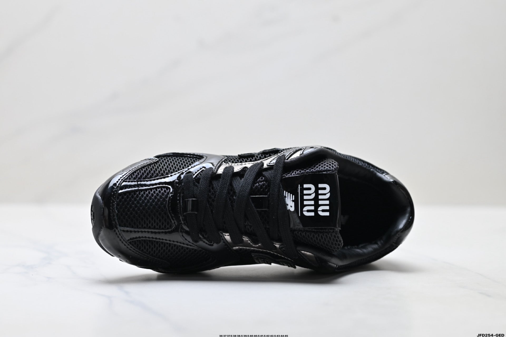 Miu Miu × New Balance 530 SL – 5E165E_3ZL7_F0A13_F_BD05