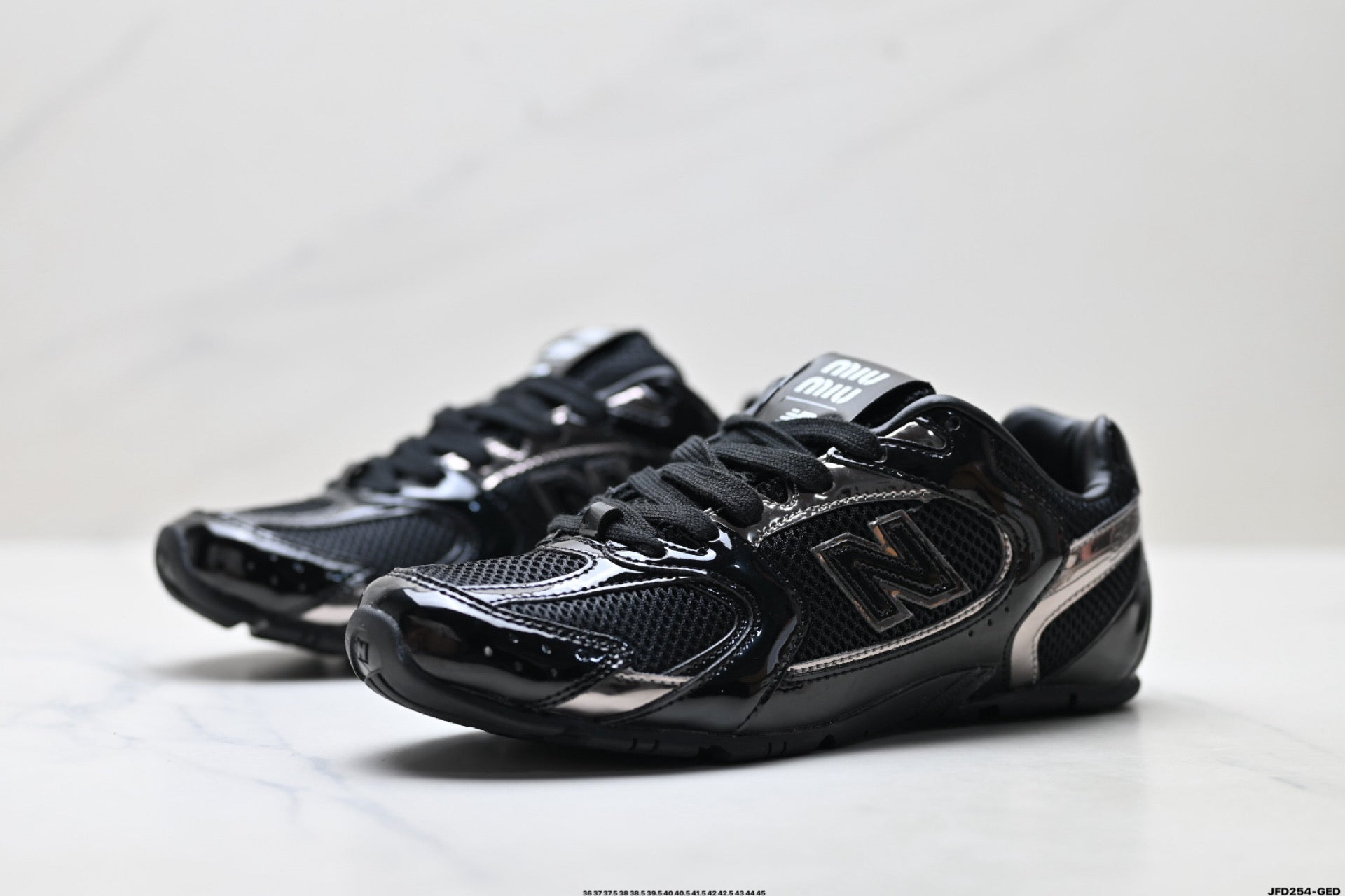 Miu Miu × New Balance 530 SL – 5E165E_3ZL7_F0A13_F_BD05