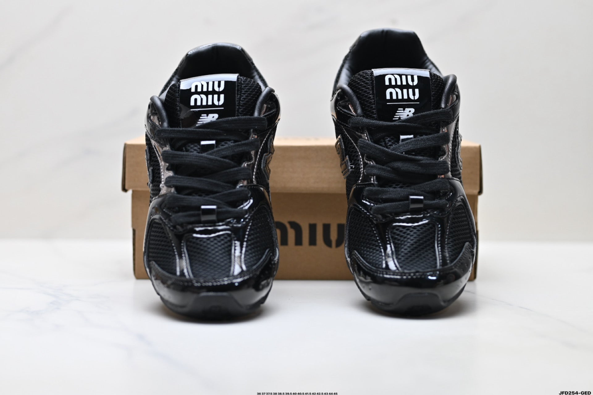 Miu Miu × New Balance 530 SL – 5E165E_3ZL7_F0A13_F_BD05