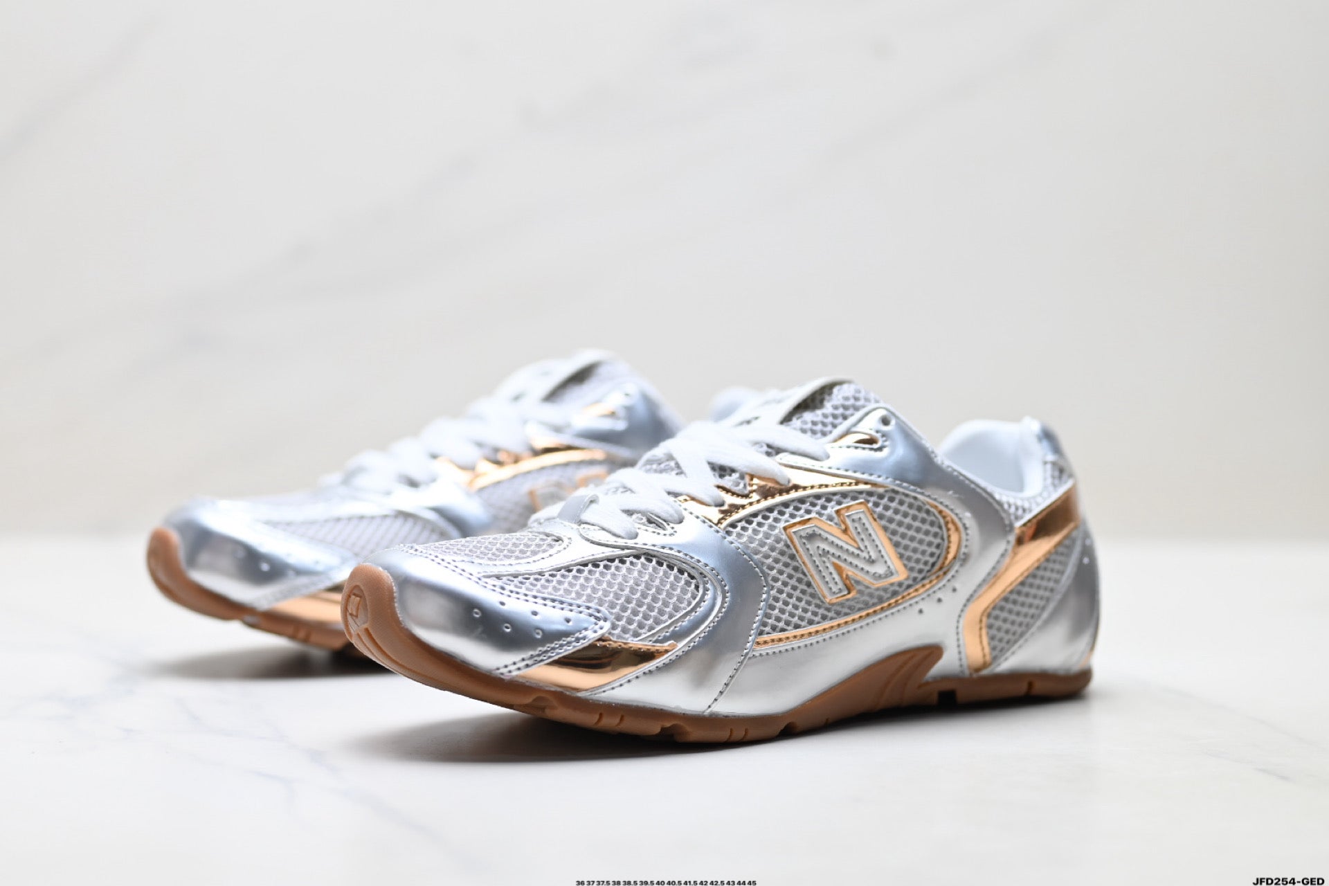 Miu Miu × New Balance 530 SL – Silver & Platinum 5E165E_3ZL7_F0A13_F_BD05