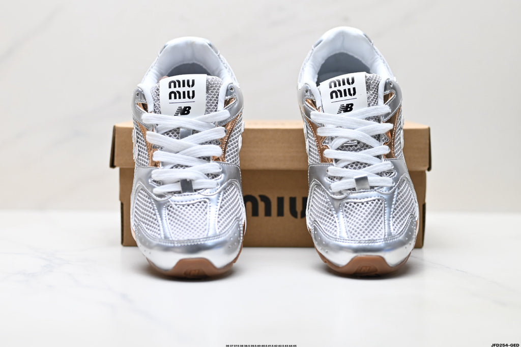 Miu Miu × New Balance 530 SL – Silver & Platinum 5E165E_3ZL7_F0A13_F_BD05