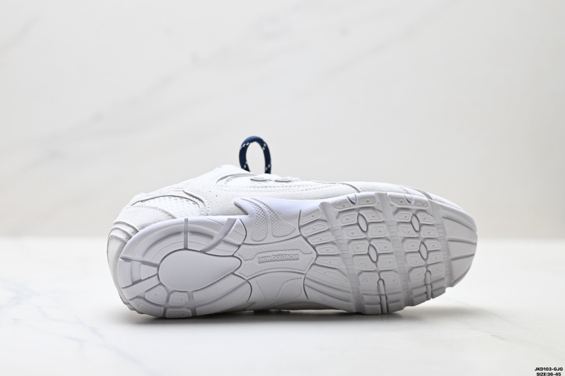 Miu Miu × New Balance 530 SL – 5E165E_3D8C_F0009_F_BD05