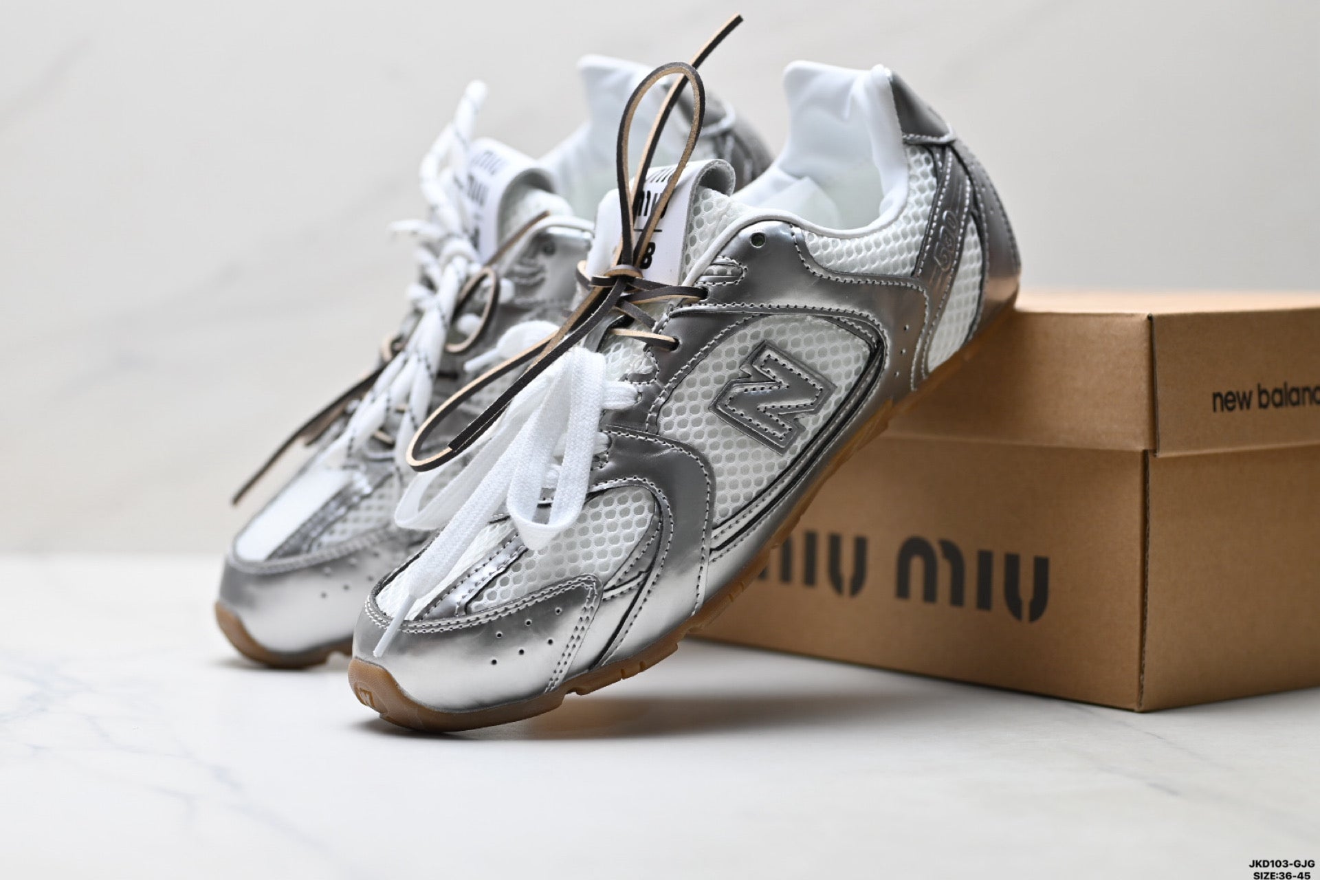 Miu Miu × New Balance 530 SL – 5E165E_3L90_F0118_F_BD05