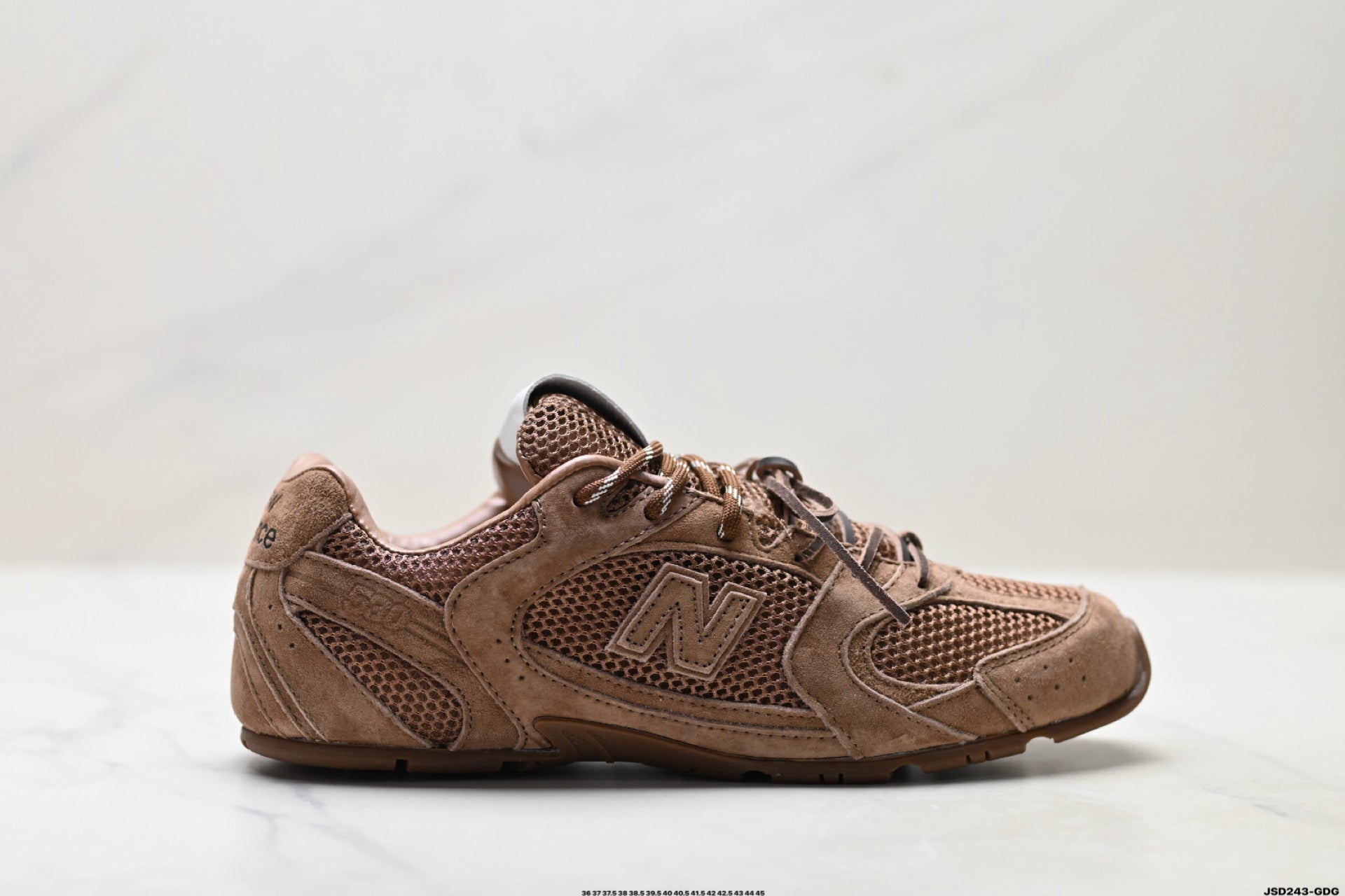 Miu Miu × New Balance 530 SL – 5E165E_3KV6_F0050_F_BD05