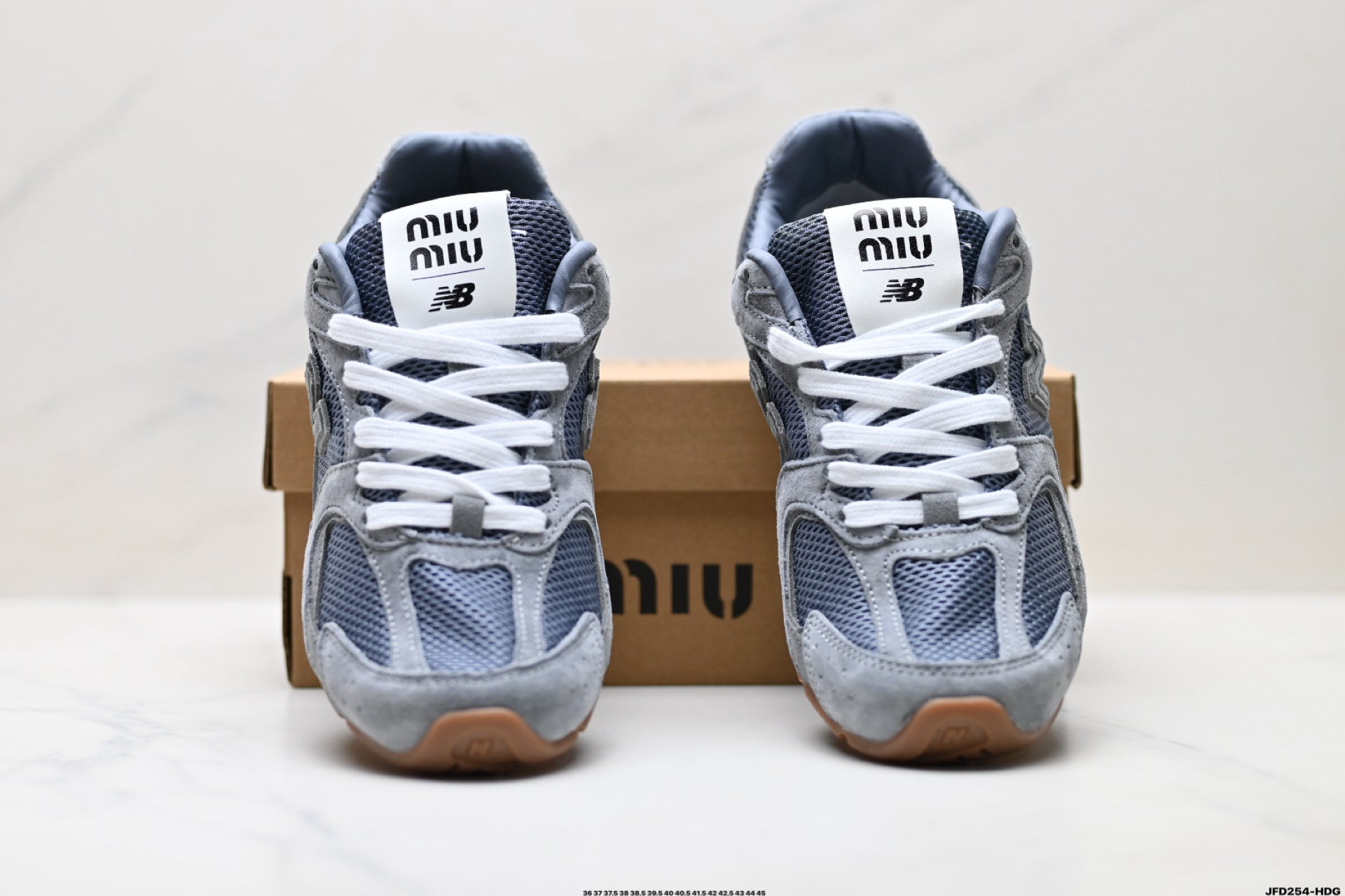 Miu Miu × New Balance 530 SL – 5E165E_3KV6_F0237_F_BD05