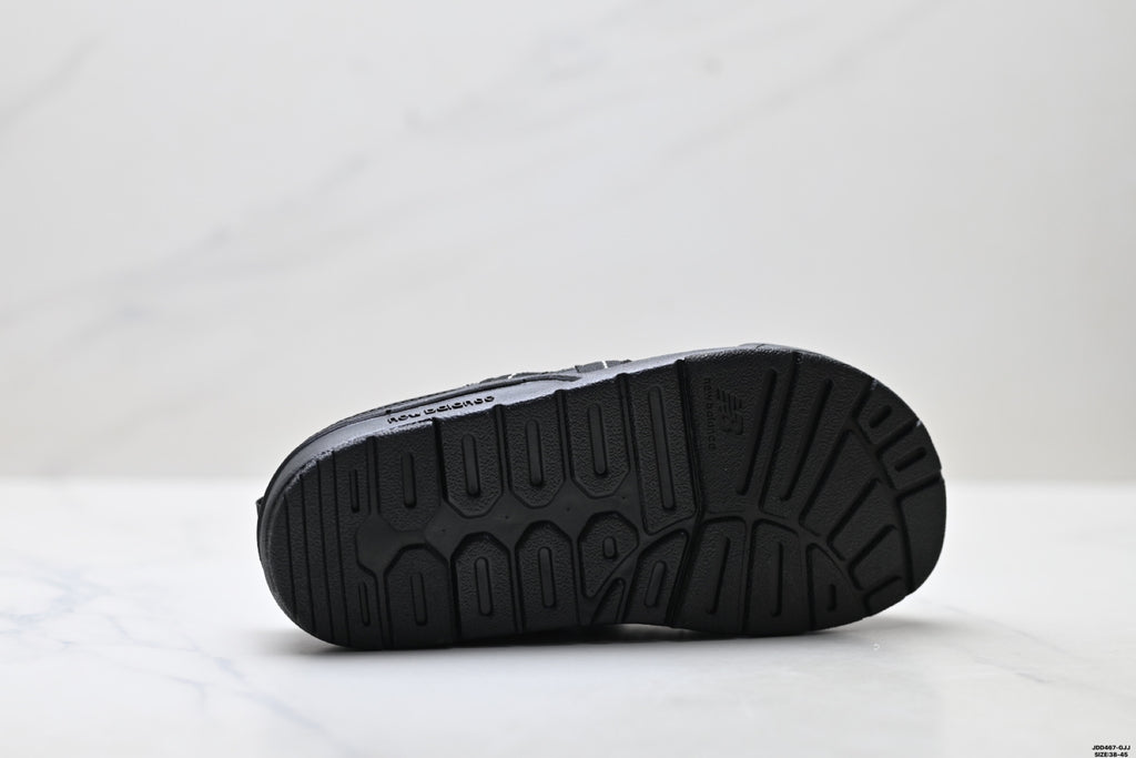 New Balance Crv Cap V2 Slip-On Lifestyle Sneaker – SD3205YE2 Black