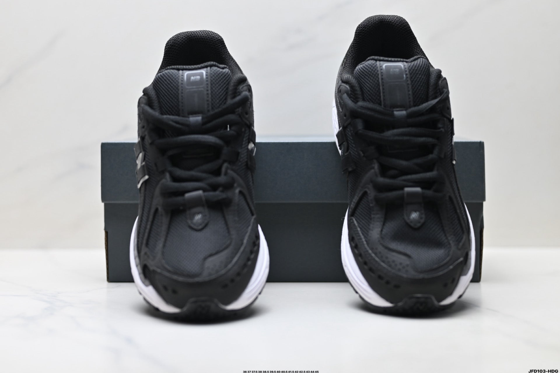 New Balance M1906 Retro Dad Sneaker – M1906RWJ