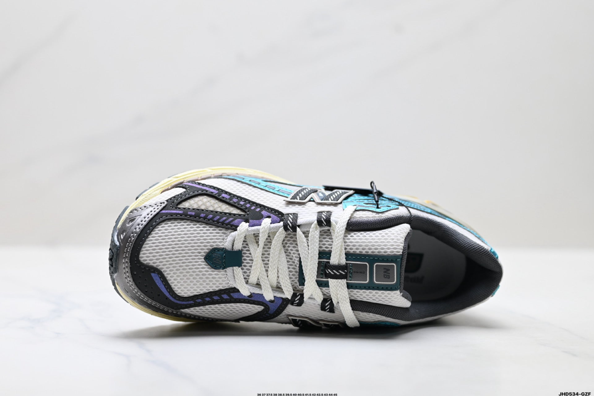 New Balance M1906 Retro Dad Sneaker – M1906RRC