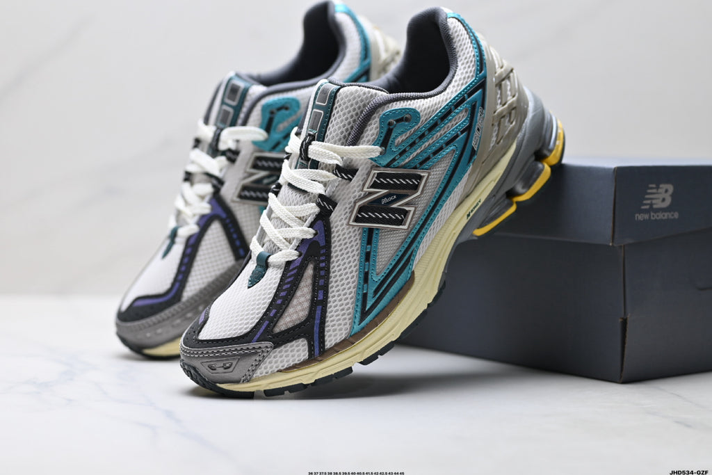 New Balance M1906 Retro Dad Sneaker – M1906RRC