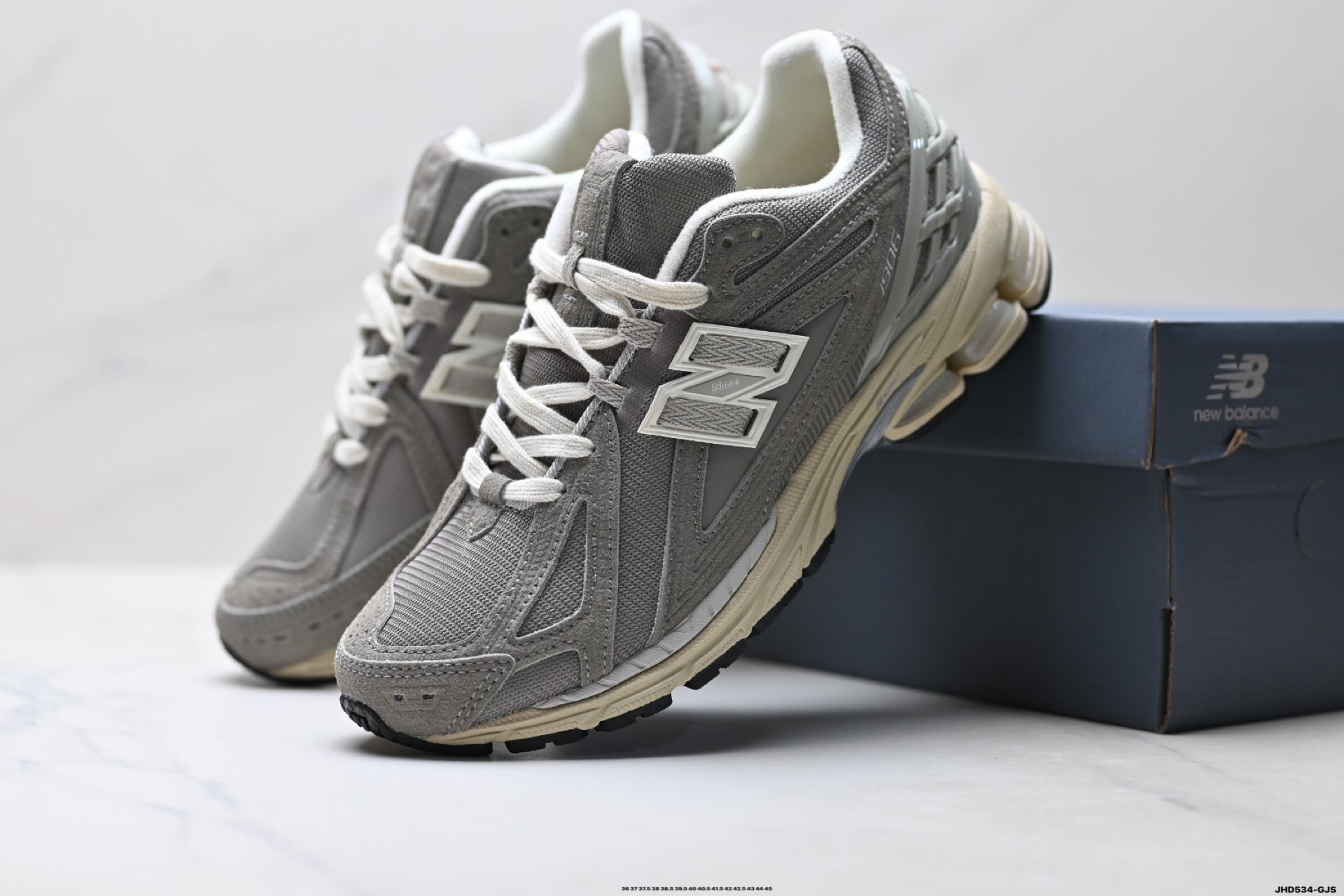 New Balance M1906RL Retro Dad Sneaker M1906RL