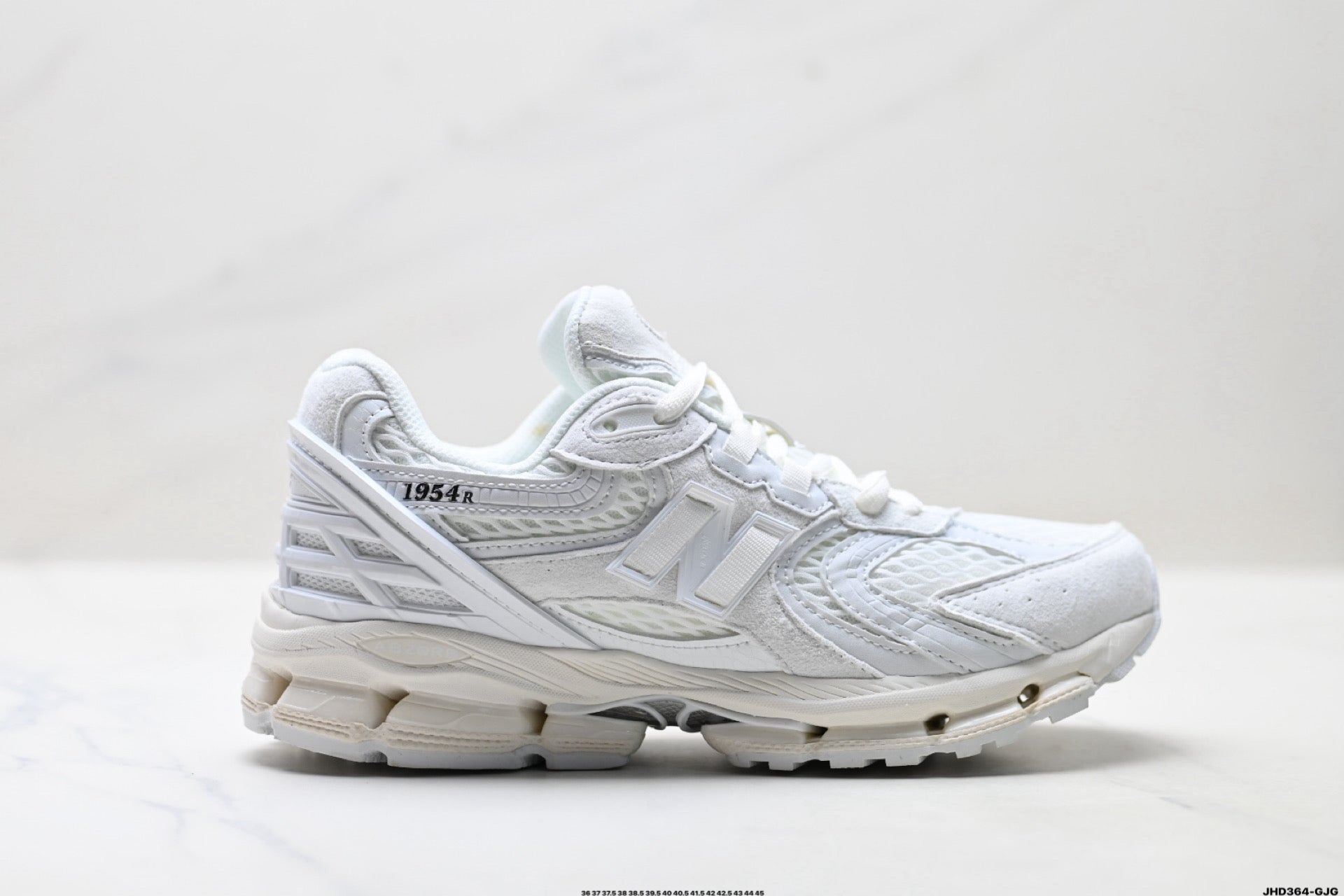 New Balance U19541R3 Retro Dad Sneaker U19541R3