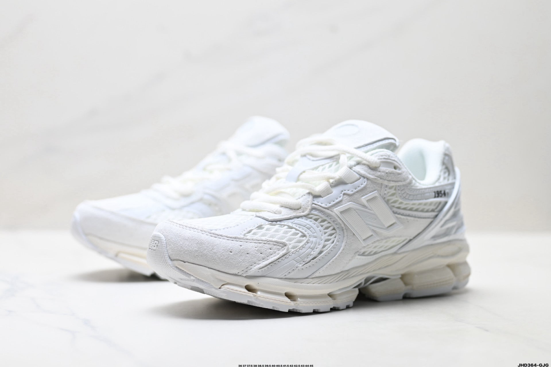 New Balance U19541R3 Retro Dad Sneaker U19541R3