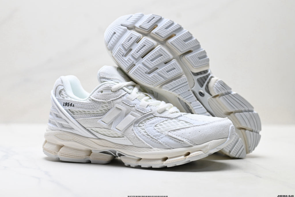 New Balance U19541R3 Retro Dad Sneaker U19541R3