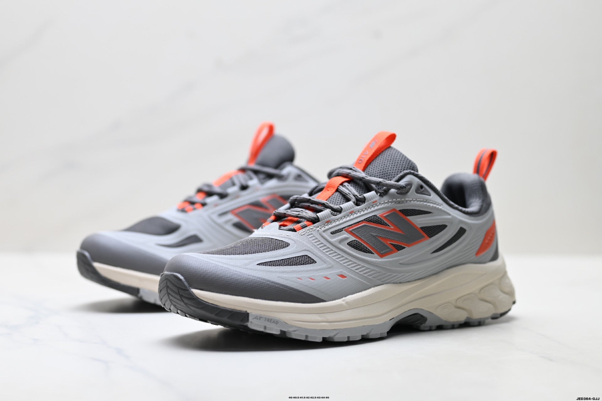 New Balance M4109G0 Low-Top Trail Running Sneaker M4109G0