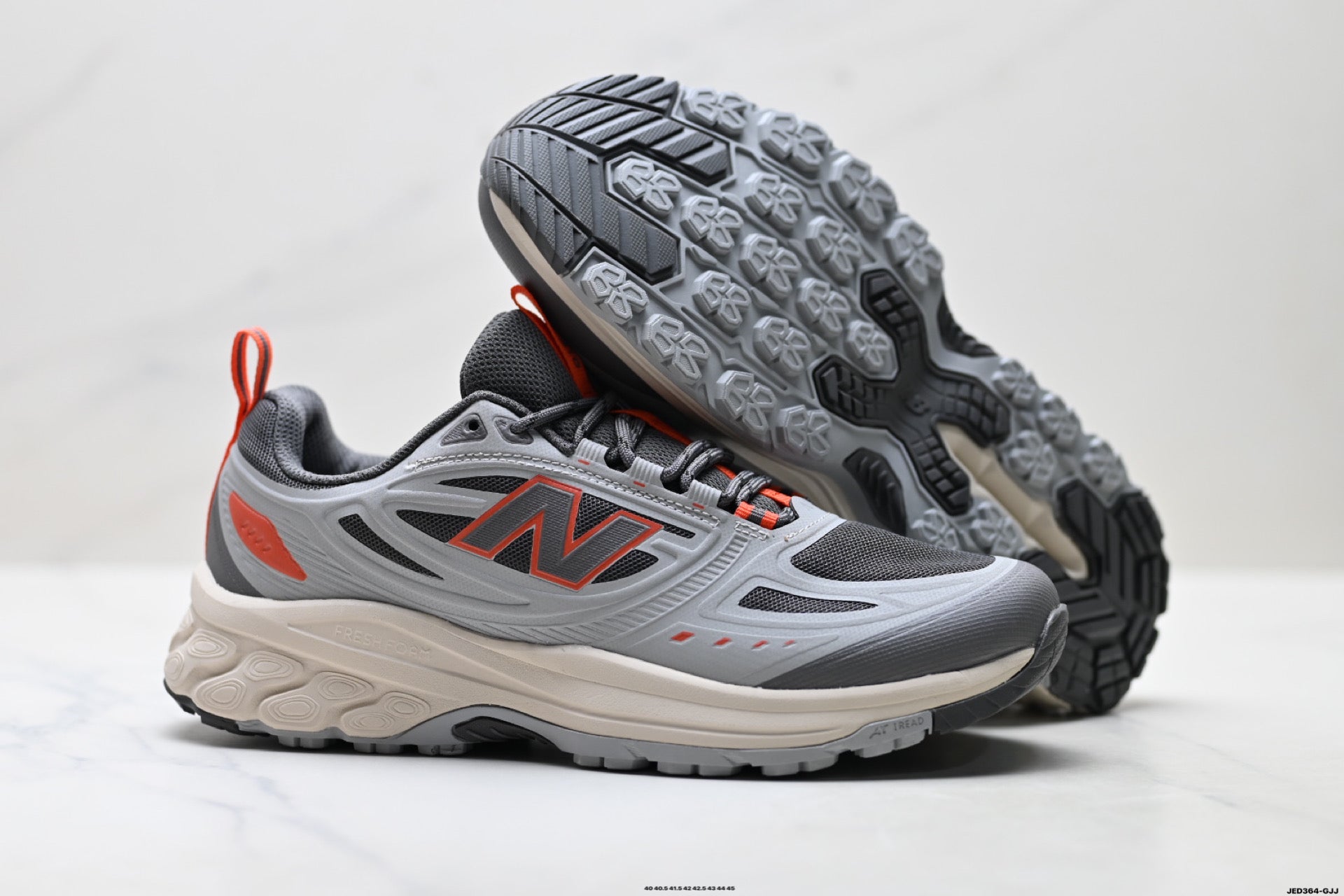 New Balance M4109G0 Low-Top Trail Running Sneaker M4109G0