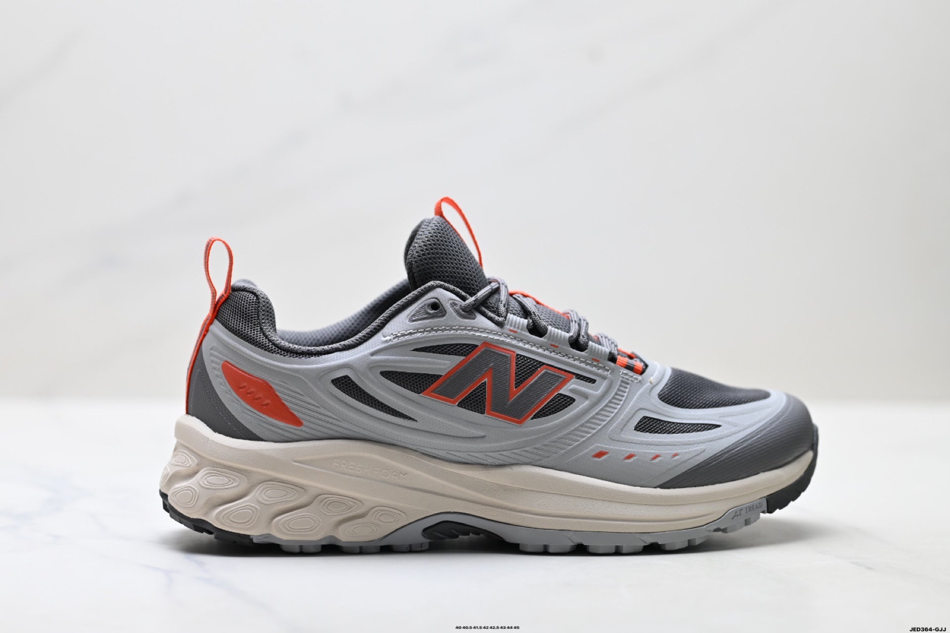 New Balance M4109G0 Low-Top Trail Running Sneaker M4109G0
