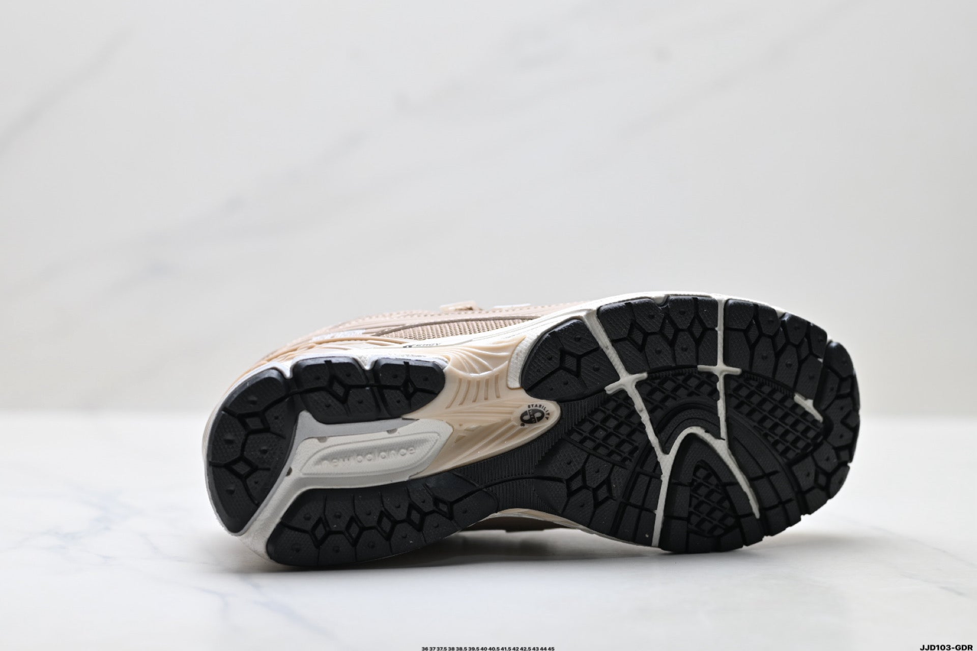 New Balance M1906RW Retro Dad Sneaker M1906RW