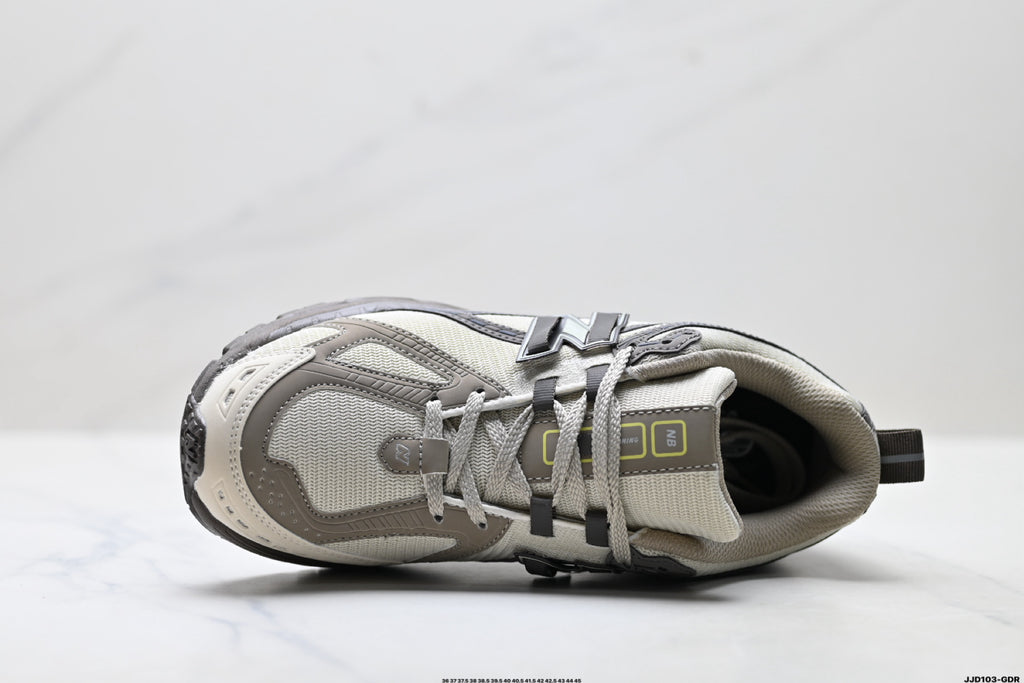 New Balance M1906RHD Retro Dad Sneaker M1906RHD