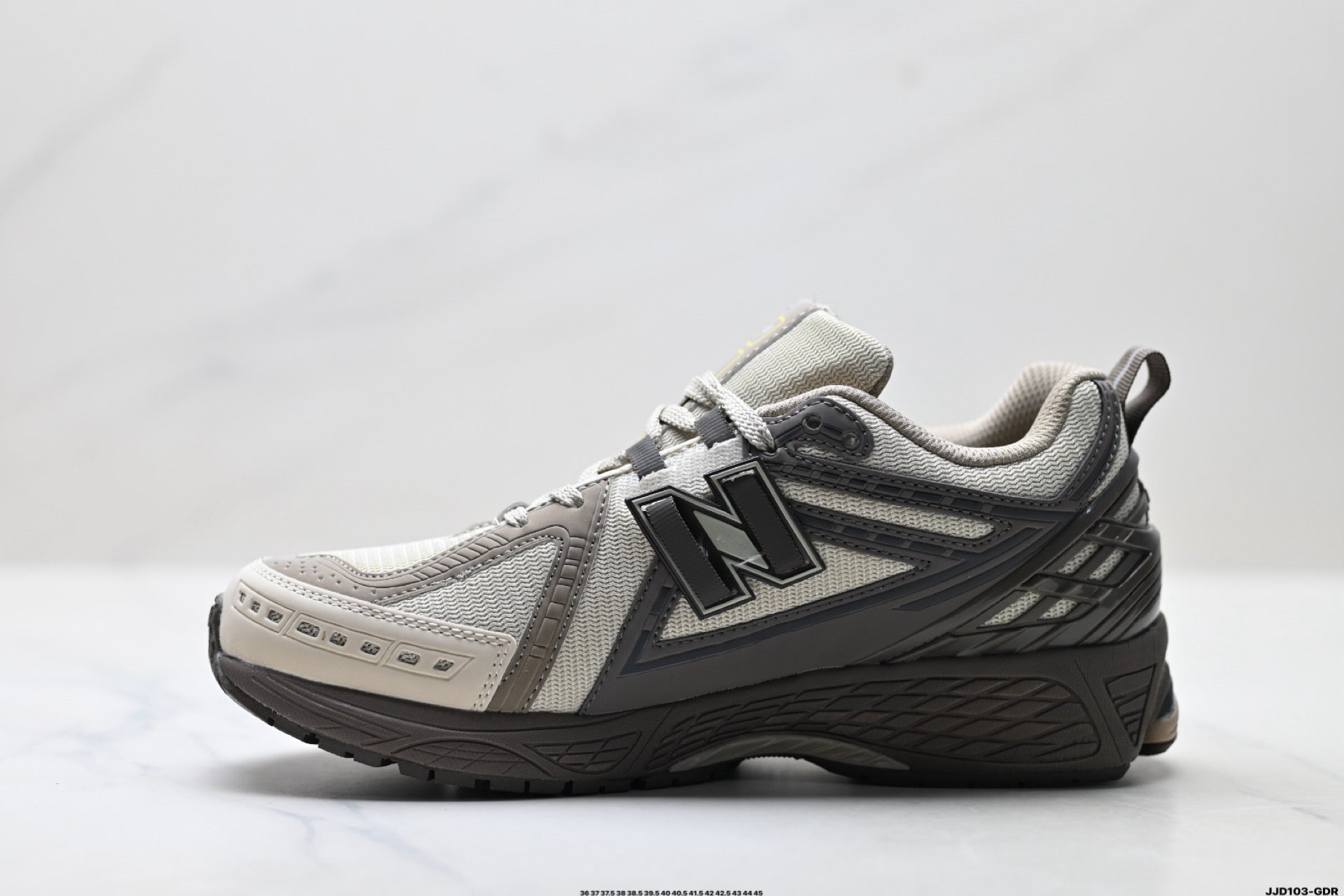 New Balance M1906RHD Retro Dad Sneaker M1906RHD