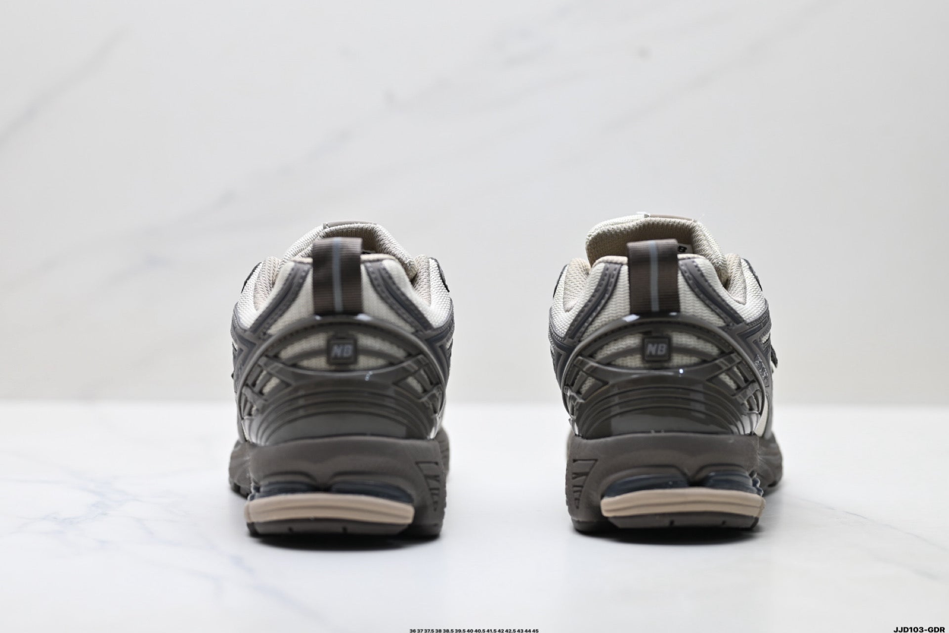 New Balance M1906RHD Retro Dad Sneaker M1906RHD