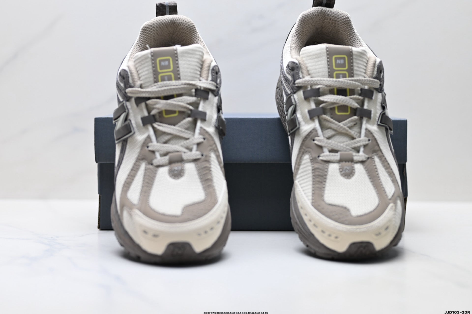 New Balance M1906RHD Retro Dad Sneaker M1906RHD
