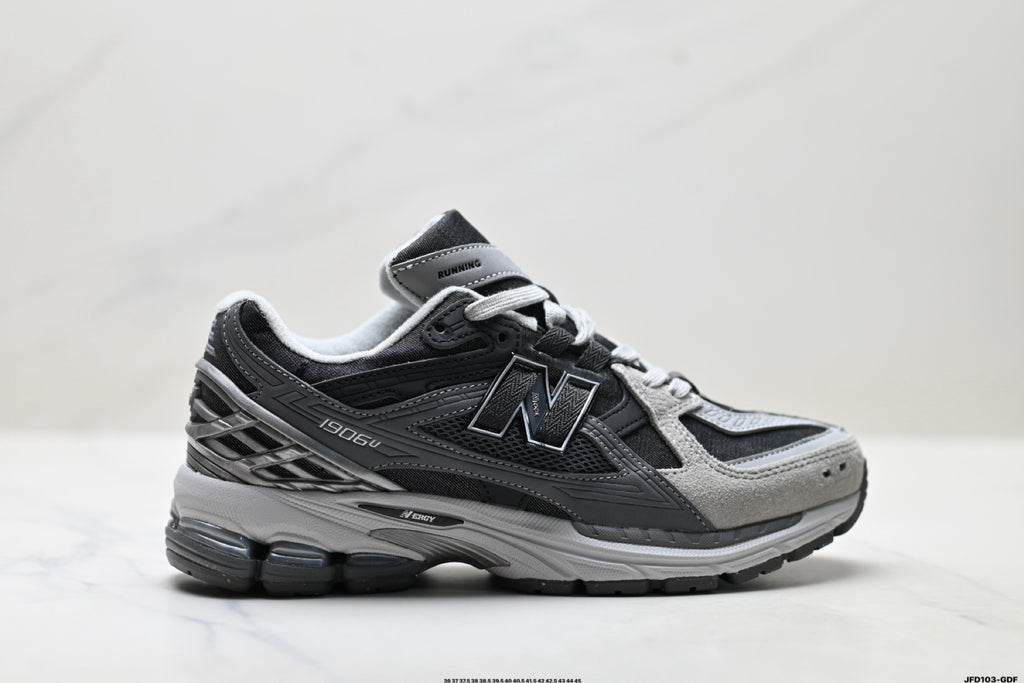 New Balance U19064JO Retro Dad Sneaker U19064JO