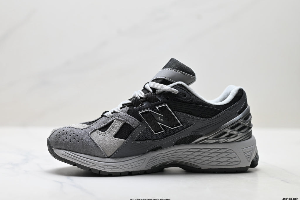 New Balance U19064JO Retro Dad Sneaker U19064JO