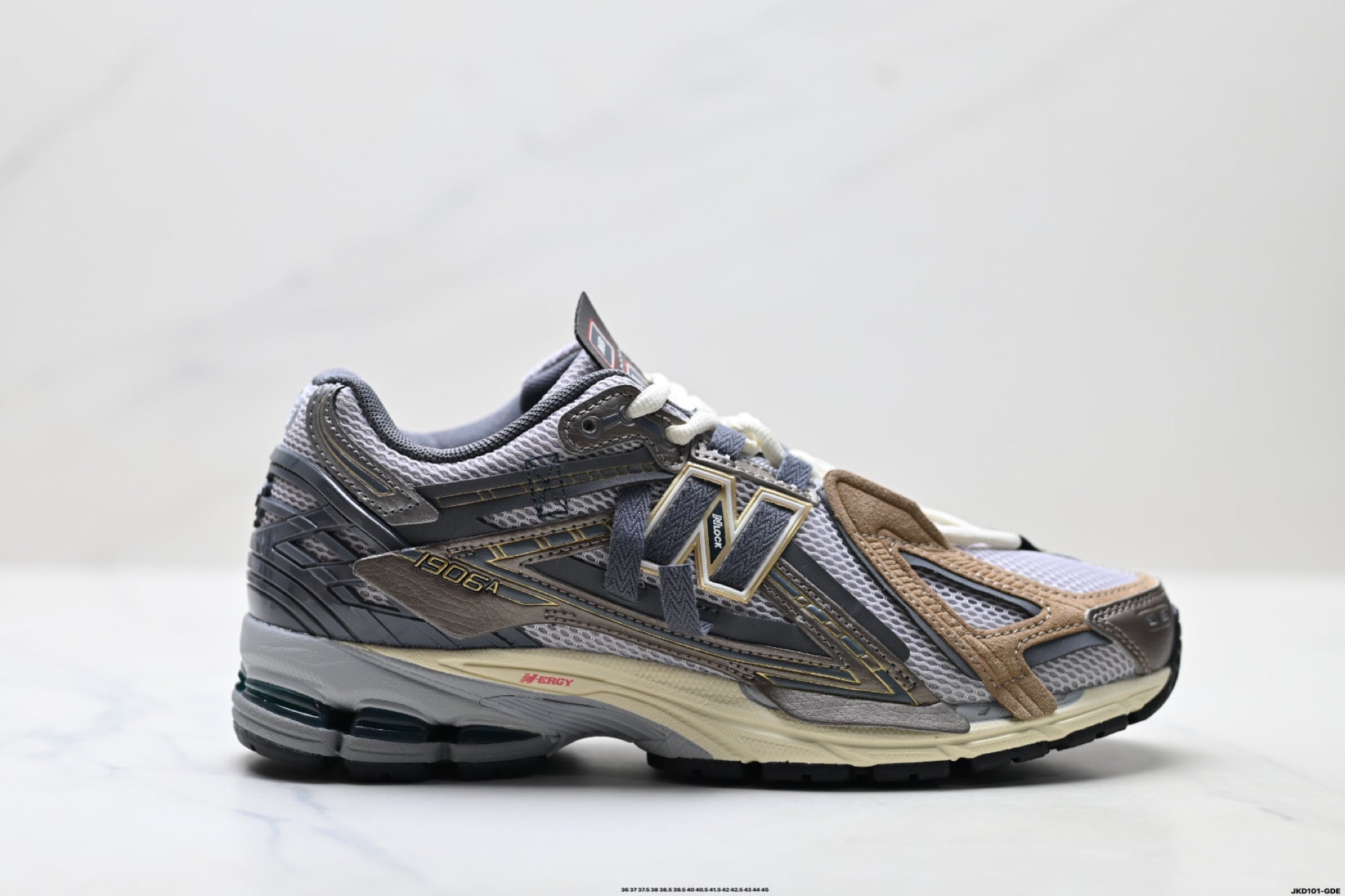 New Balance U19066U8 Retro Dad Sneaker U19066U8