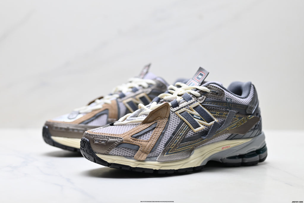 New Balance U19066U8 Retro Dad Sneaker U19066U8
