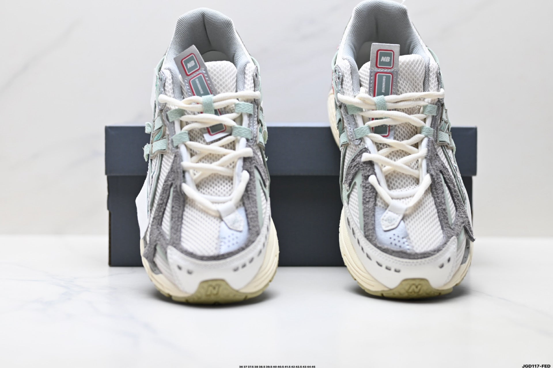 New Balance U19065DY Retro Dad Sneaker U19065DY
