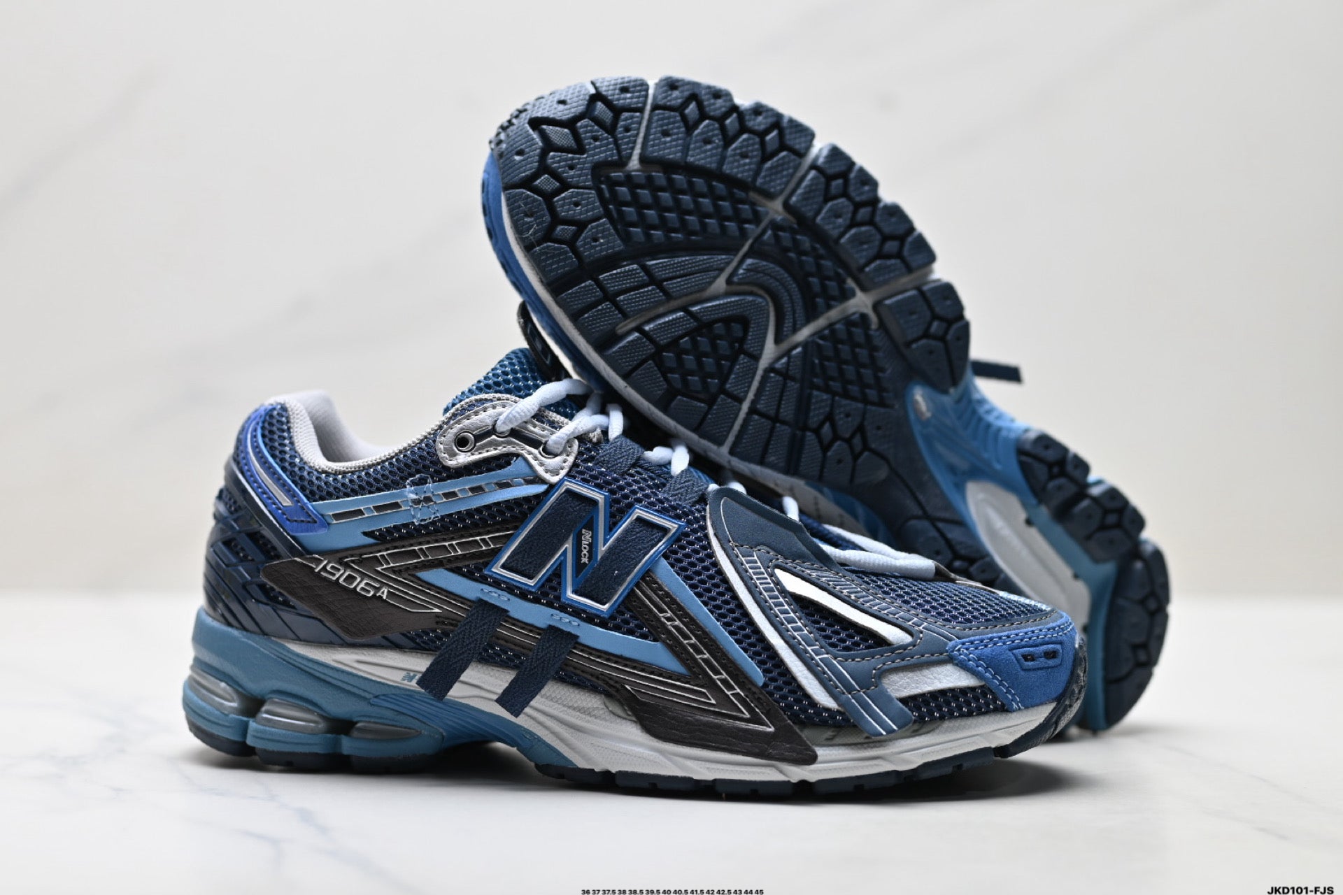 New Balance U1906AB Retro Dad Sneaker U1906AB