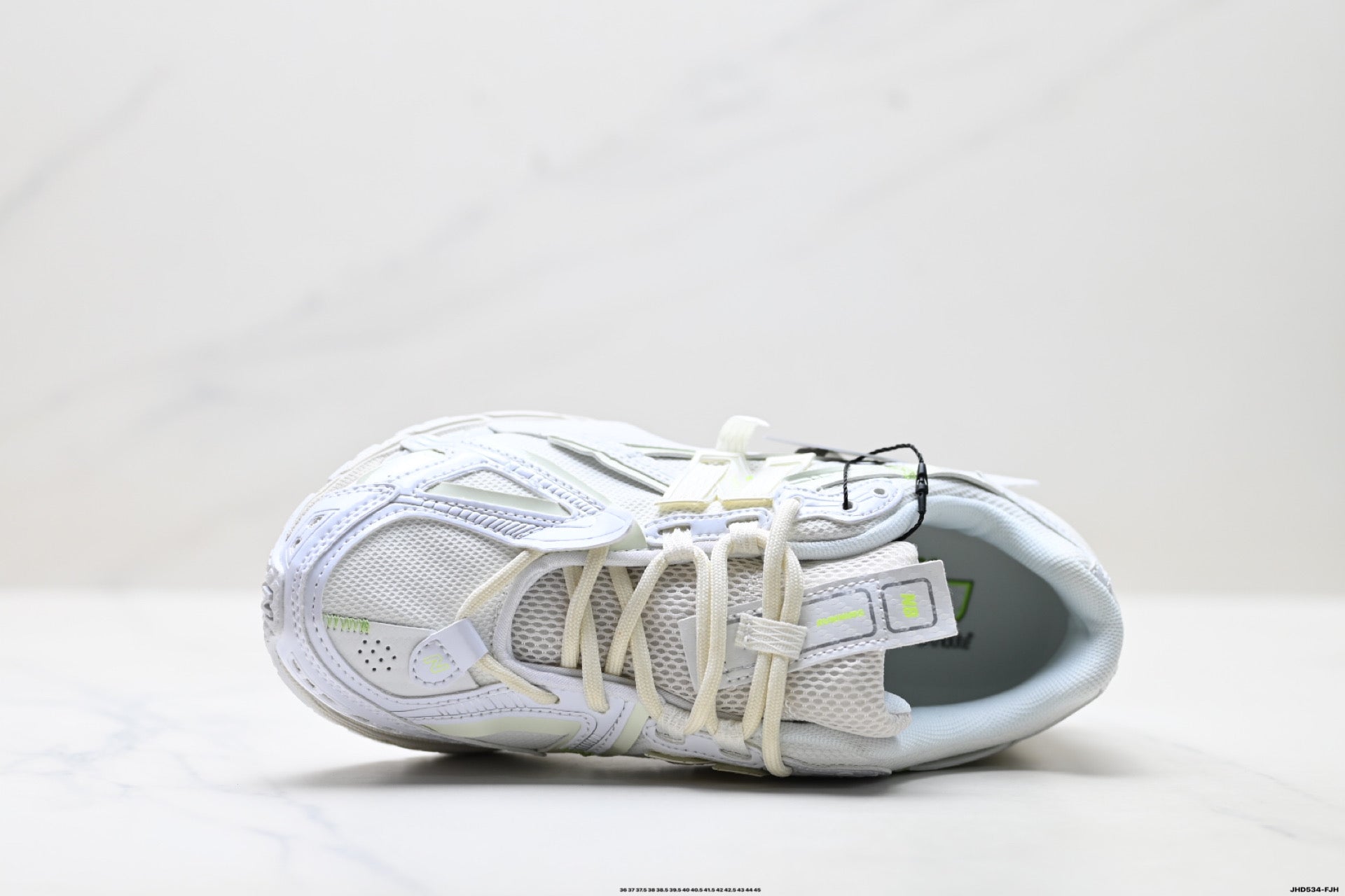 New Balance U1906AE-BMB Retro Dad Sneaker U1906AE-BMB
