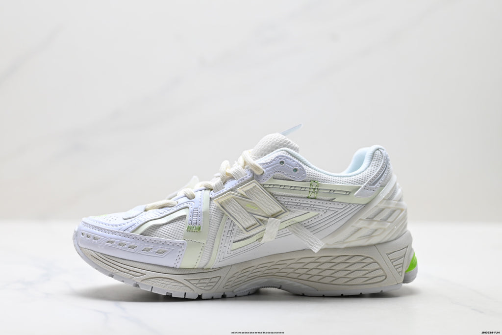 New Balance U1906AE-BMB Retro Dad Sneaker U1906AE-BMB