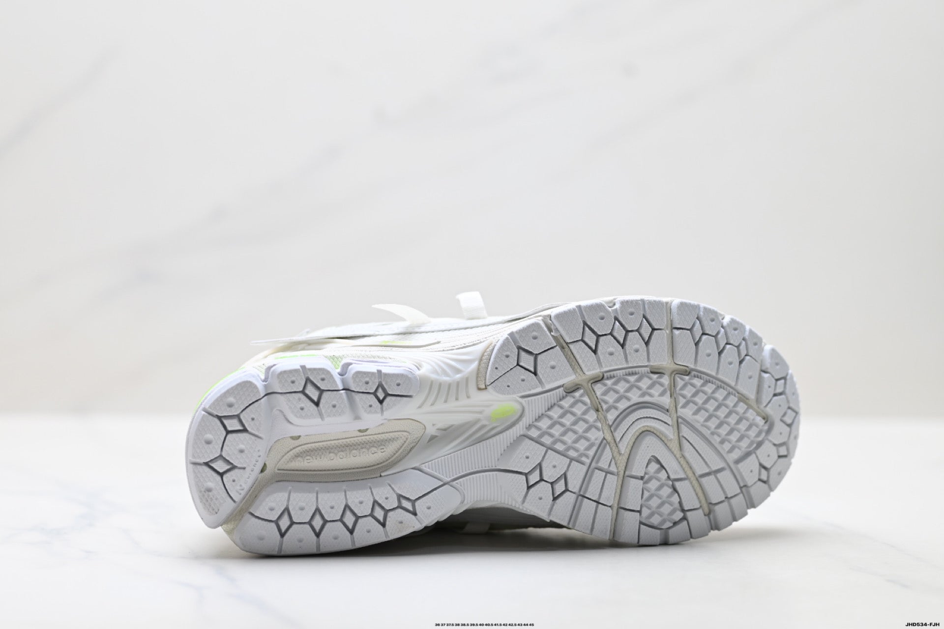 New Balance U1906AE-BMB Retro Dad Sneaker U1906AE-BMB