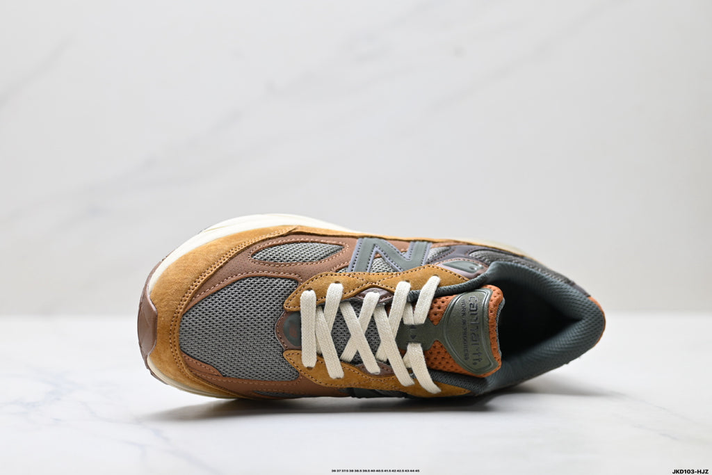 New Balance 990v6 Retro Mesh & Pigskin Low-Top Sneaker M990CH6